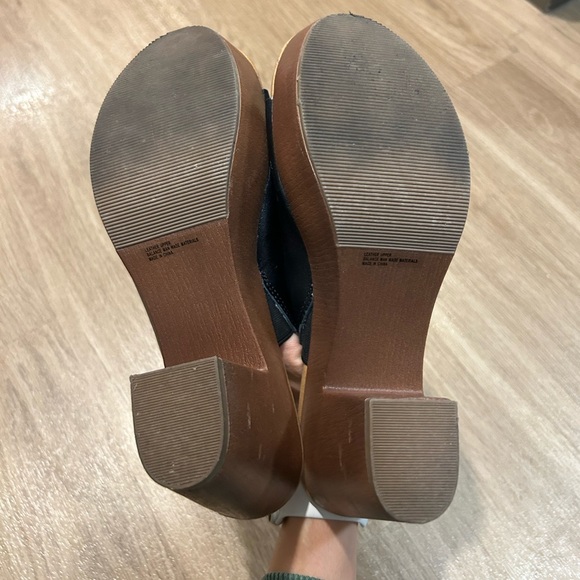 DV DOLCE VITA Henna Platform Clogs - Picture 3 of 4